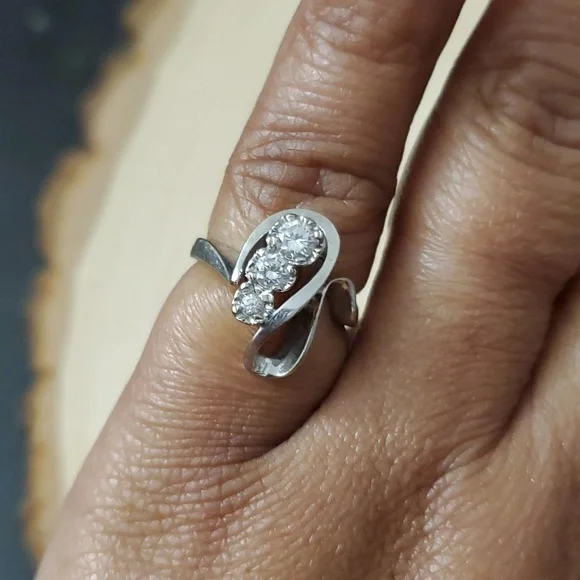 Heavy 14K Gold Trio Journey Ring